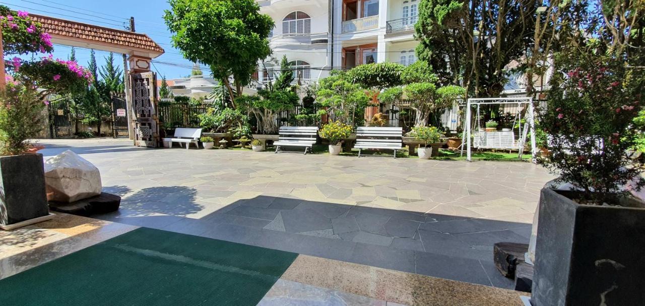 Villa Pink House Da Lat Buitenkant foto